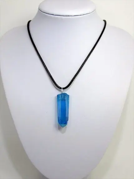 Aqua Aura obesek - SUROVI KRISTAL