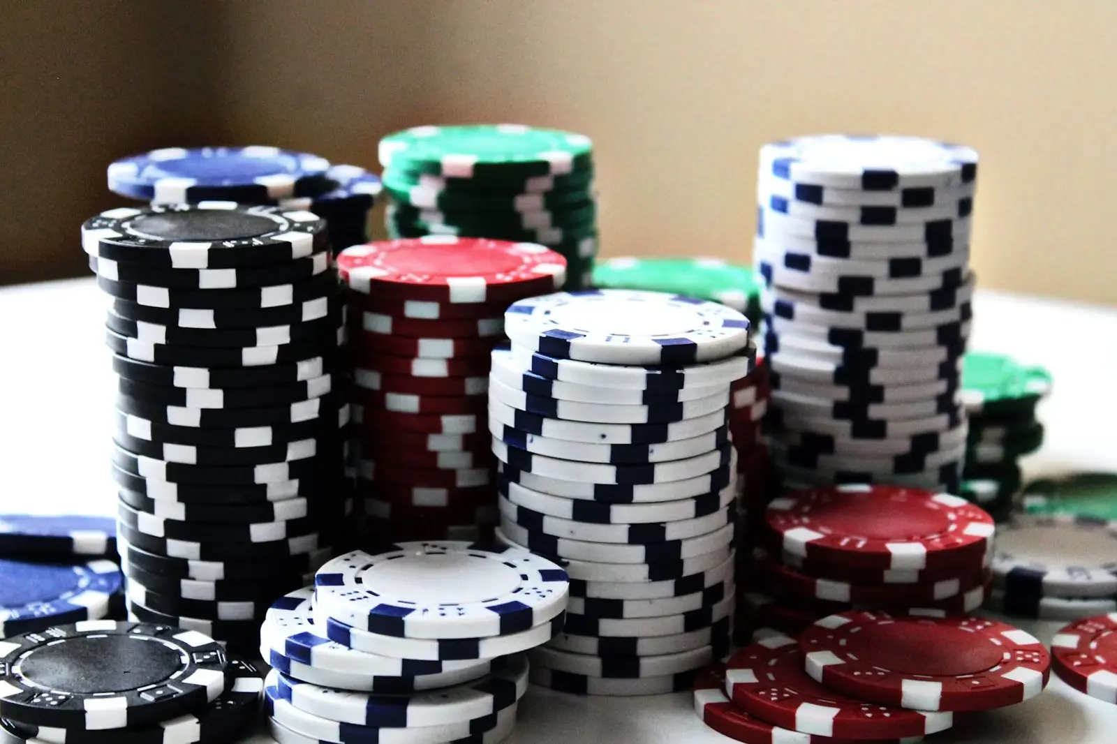 Casino aplikacije, ki ponudijo brezplačne vrtljaje brez depozita